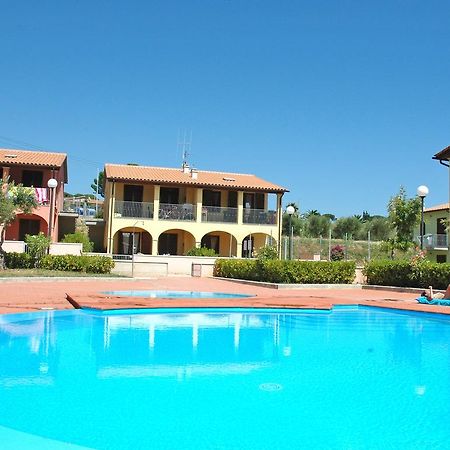 Appartement Baia Fiorita à Porto Azzurro Extérieur photo